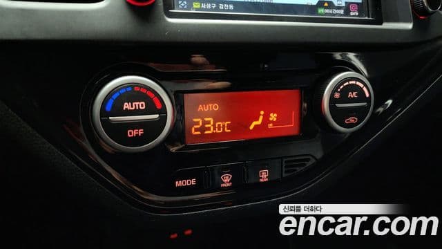 Kia The / новый New Morning Luxury, 2016 18