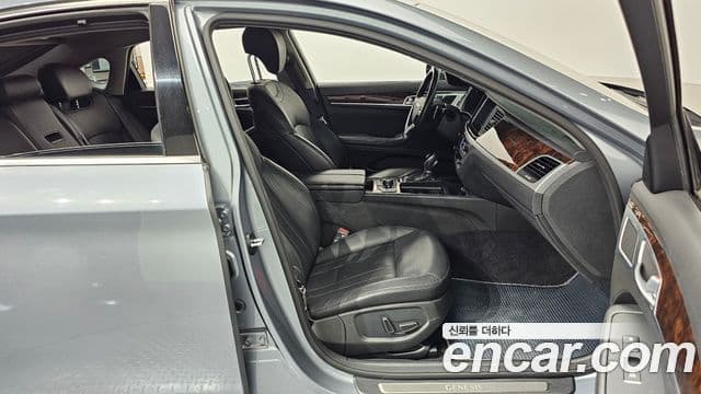 Hyundai Genesis DH Premium, 2016 10