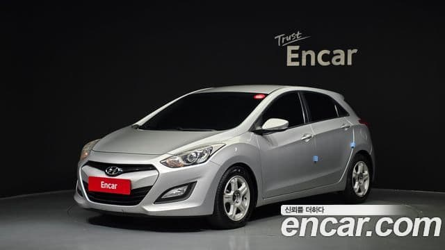 Hyundai i30(новый кузов / новое поколение) дизель 1.6 VGT Unique, 2013 1