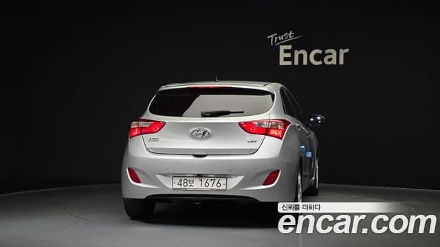 Hyundai i30(новый кузов / новое поколение) дизель 1.6 VGT Unique, 2013 4