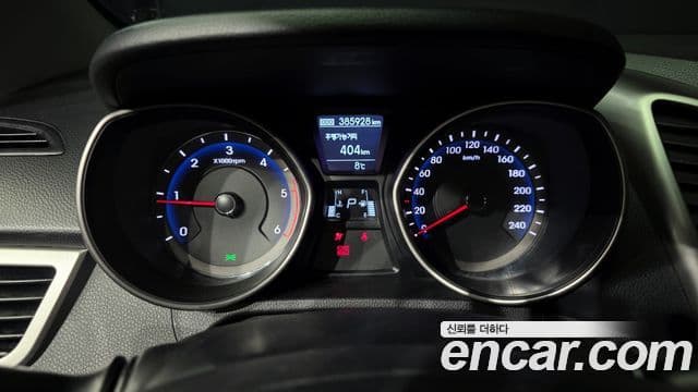 Hyundai i30(новый кузов / новое поколение) дизель 1.6 VGT Unique, 2013 8