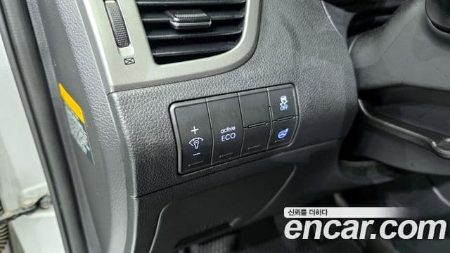 Hyundai i30(новый кузов / новое поколение) дизель 1.6 VGT Unique, 2013 15