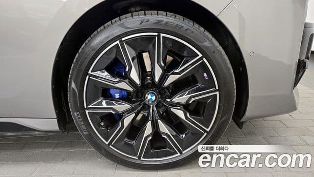 BMW i7 (G70), 2024 все фото