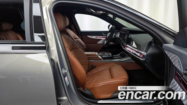 BMW i7 (G70), 2024 11