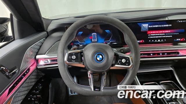 BMW i7 (G70), 2024 13