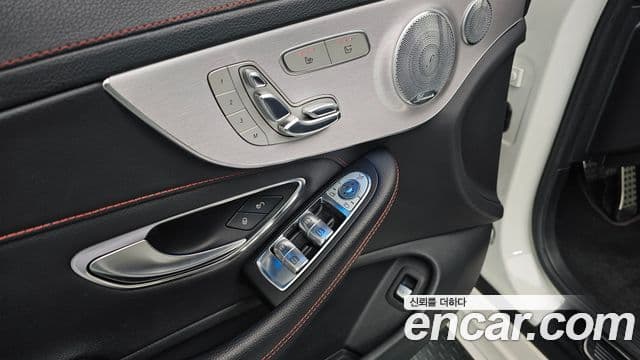 Mercedes-Benz C-класс W205 C43 AMG 4MATIC кабриолет, 2018 17