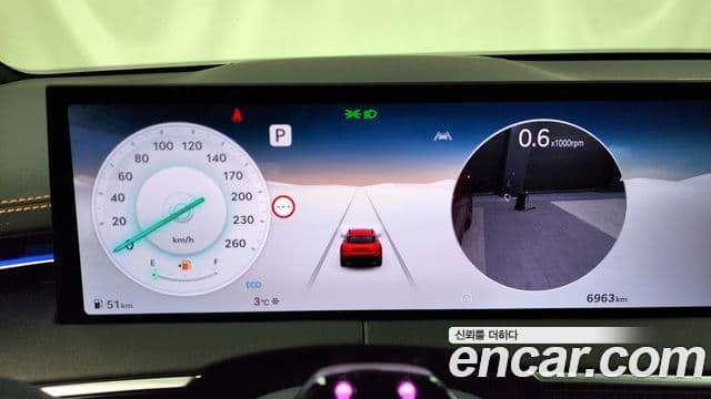 Genesis GV70, 2025 8