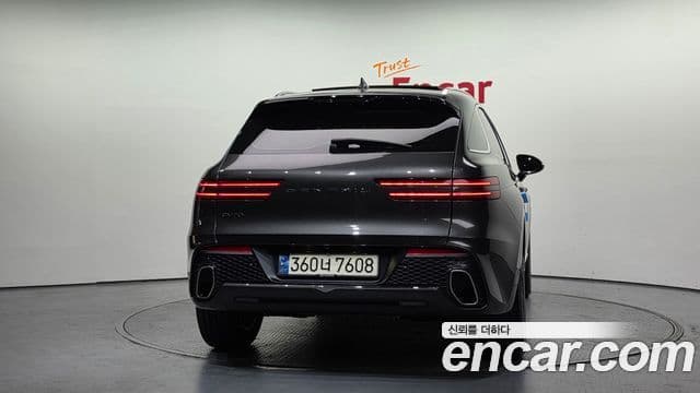 Genesis GV70, 2024 4