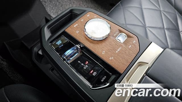 BMW iX xDrive50 Sport Plus, 2023 9