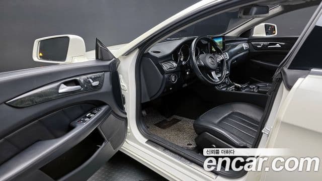Mercedes-Benz CLS-класс W218 CLS350 d 4MATIC, 2016 11