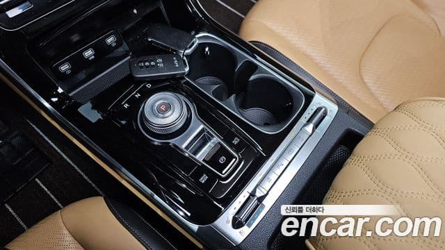 Kia Carnival 4세대 Signature, 2023 9