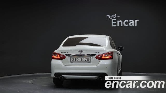 Nissan 알티마 L33, 2017 4