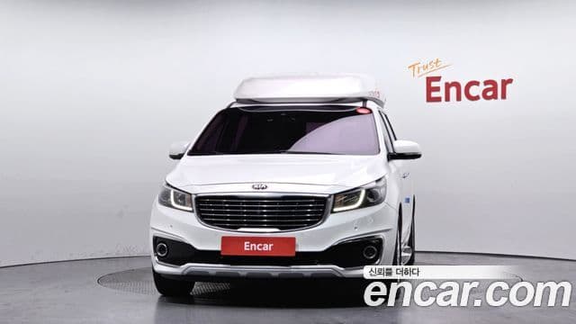 Kia All New Carnival Noblesse, 2017 3