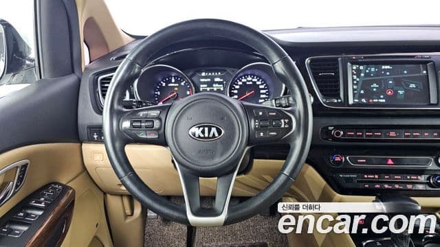 Kia All New Carnival Noblesse, 2017 13