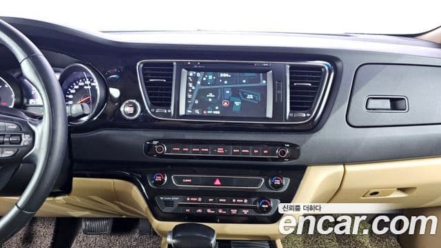 Kia All New Carnival Noblesse, 2017 14