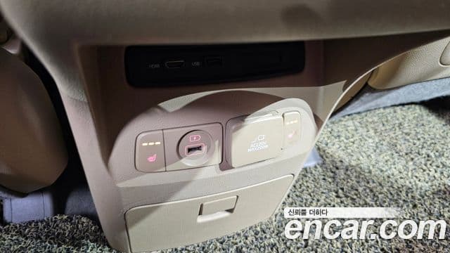 Kia All New Carnival Noblesse, 2017 16