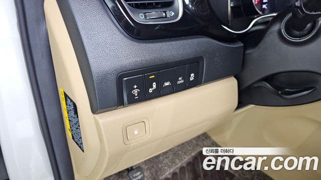 Kia All New Carnival Noblesse, 2017 17