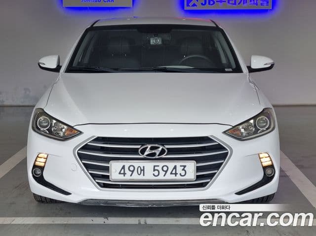 Hyundai Avante AD 1.6 GDI Value Plus, 2018 3