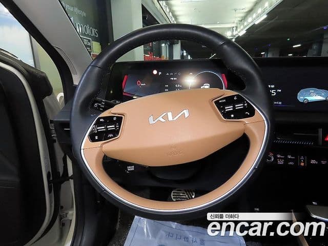 Kia EV6 Earth, 2023 8