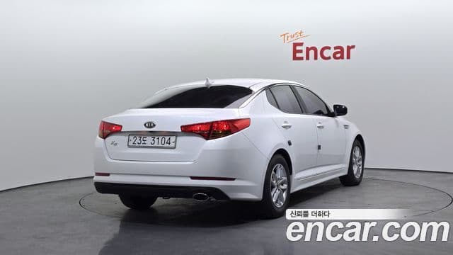 Kia K5 LPI Deluxe, 2011 2