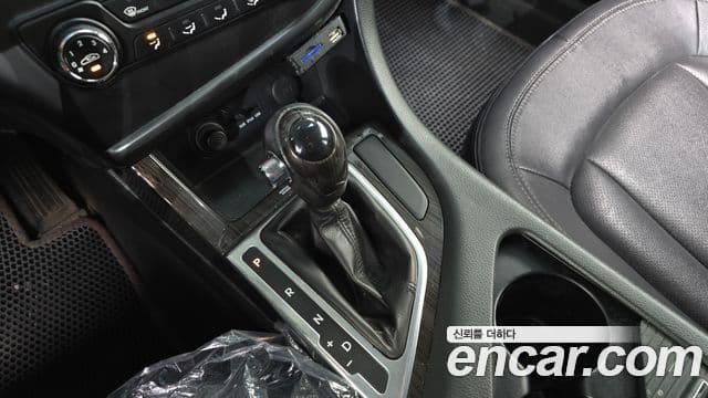 Kia K5 LPI Deluxe, 2011 9