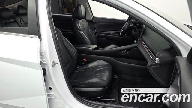 Hyundai Avante (CN7) Inspiration, 2021 10