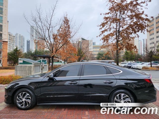 Hyundai Sonata гибрид (DN8) Modern, 2022 2