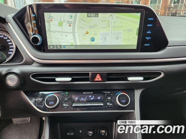 Hyundai Sonata гибрид (DN8) Modern, 2022 13