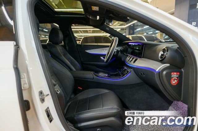 Mercedes-Benz E-класс W213 Avantgarde, 2021 7