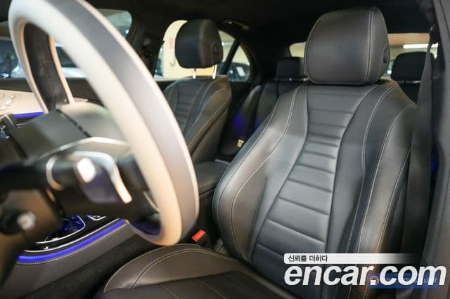 Mercedes-Benz E-класс W213 Avantgarde, 2021 10