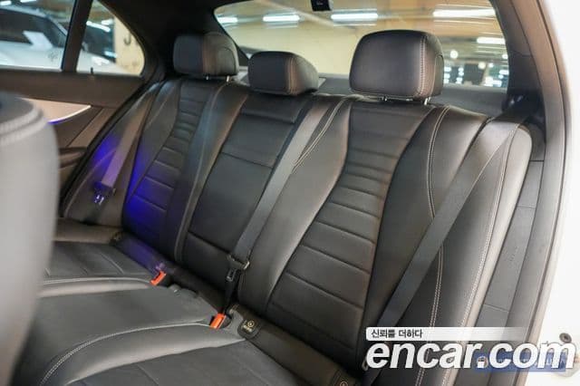 Mercedes-Benz E-класс W213 Avantgarde, 2021 17