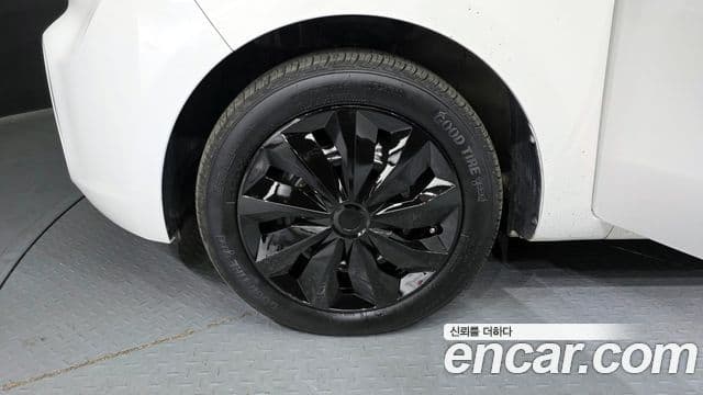 Kia The / новый New Ray Standard, 2022 все фото