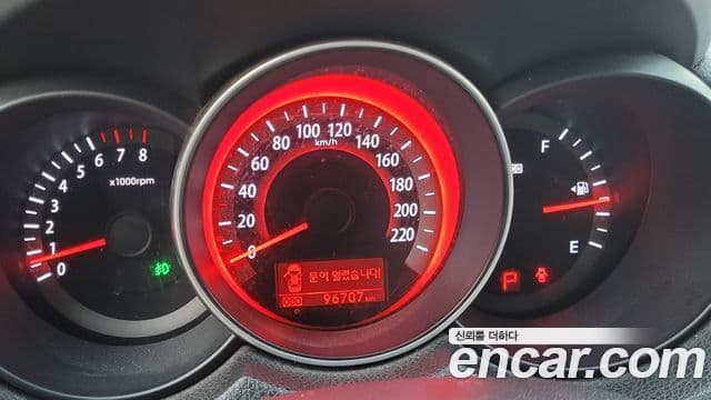 Kia Forte чёрный, 2010 10