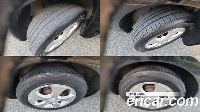 Kia Forte чёрный, 2010 14