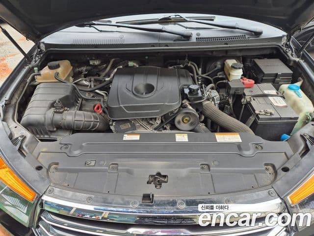 KG모빌리티(SsangYong) Korando 투리스모 2WD LT 11인승, 2014 19