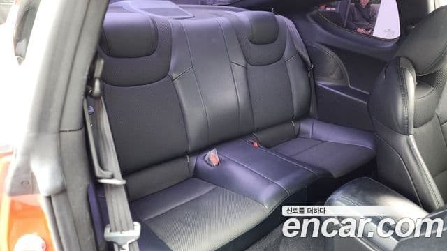 Hyundai The / новый New Genesis купе 200 турбо D, 2012 12