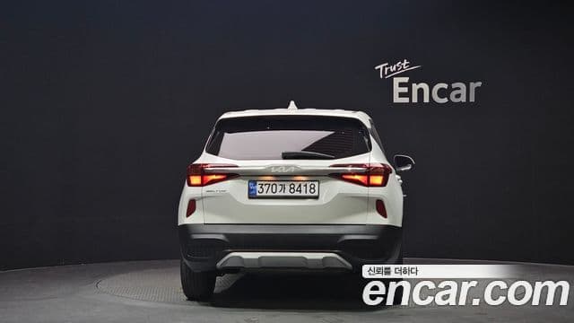 Kia Seltos Trendy, 2022 4