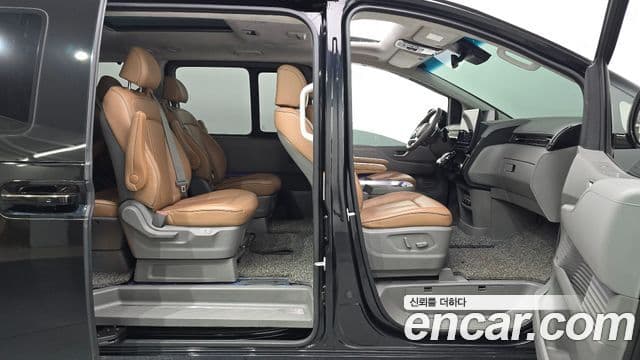 Hyundai Staria Inspiration, 2022 11