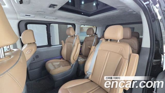 Hyundai Staria Inspiration, 2022 12