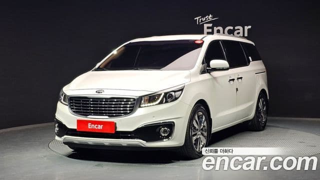Kia All New Carnival VIP, 2016 1