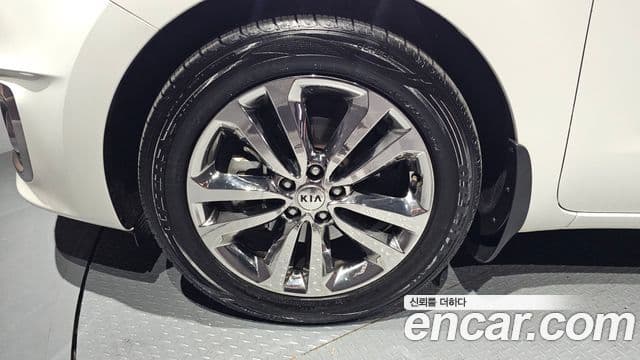 Kia All New Carnival VIP, 2016 все фото