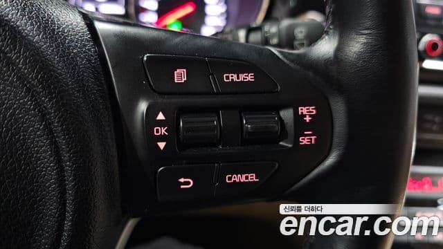 Kia All New Carnival VIP, 2016 17