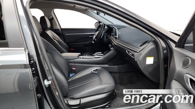 Hyundai Sonata гибрид (DN8) Modern, 2022 11