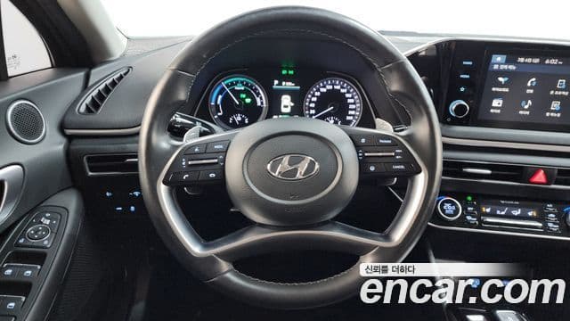 Hyundai Sonata гибрид (DN8) Modern, 2022 13