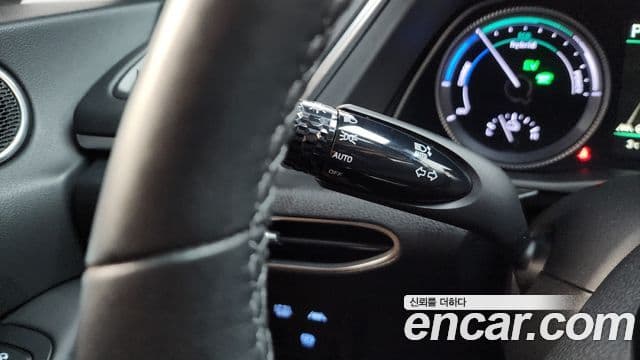 Hyundai Sonata гибрид (DN8) Modern, 2022 14