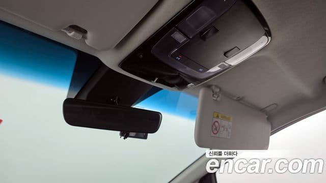 Hyundai Staria Smart, 2023 17