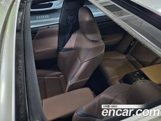 Lexus ES300h 7세대 Luxury Plus, 2023 17