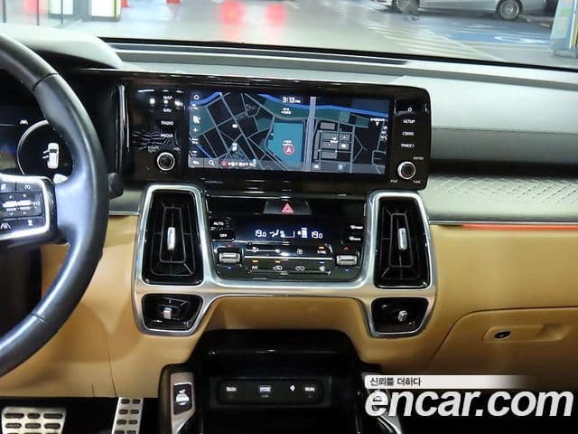 Kia Sorento 4세대 Signature, 2021 11