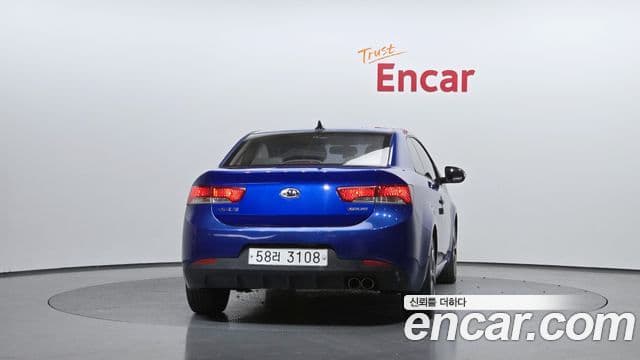 Kia Forte купе Luxury, 2010 4