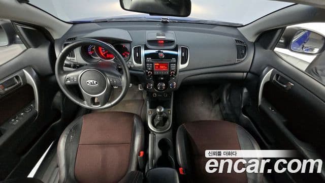 Kia Forte купе Luxury, 2010 7